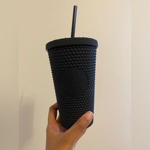 Starbucks Tumbler Cold Cup Europe Bling Studded Soft Touch Black Grande 16oz NEW